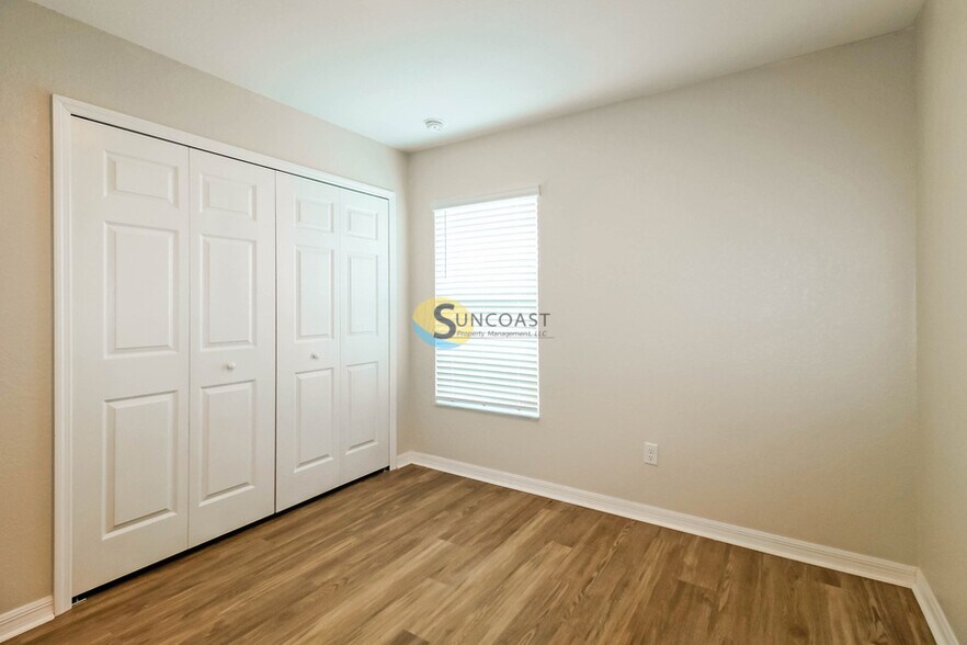 Building Photo - 14292 SW 60th Terrace