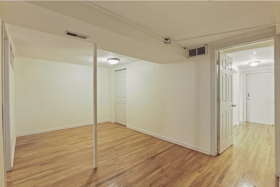 Building Photo - 5120 N Kenmore Ave