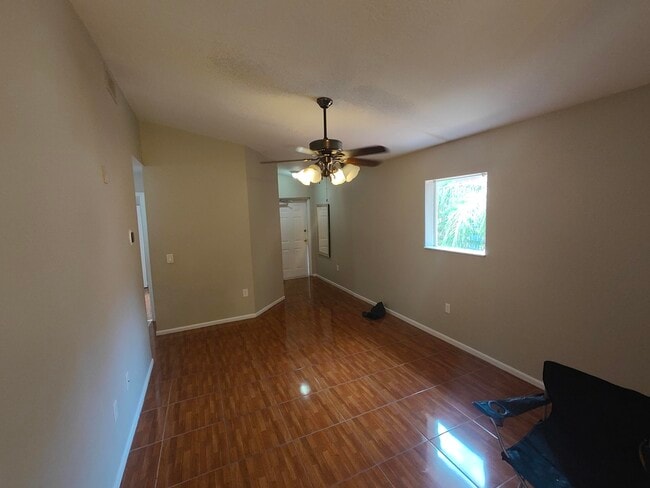 Building Photo - 3740 N Jog Rd