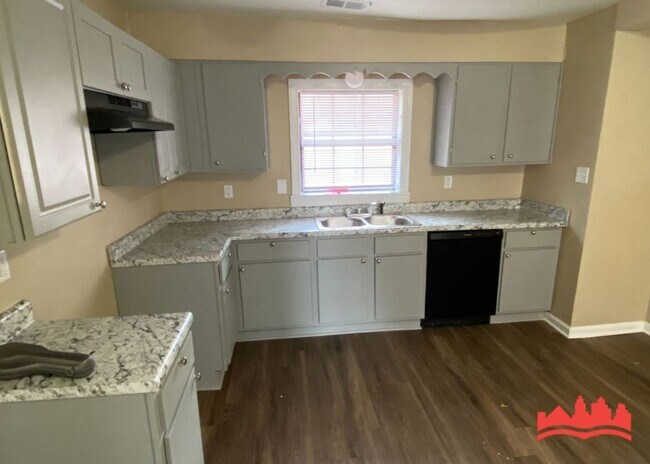 Building Photo - 7815 Armour Rd