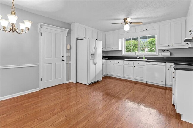 Building Photo - 4058 Haverford Ct