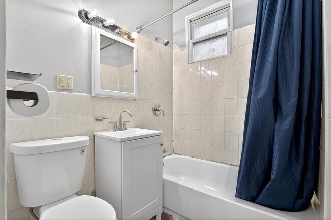 Building Photo - 281 Fulton Ave