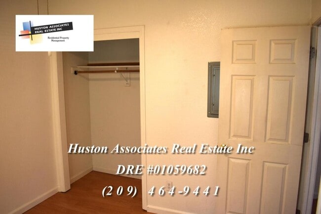 Building Photo - 1541 N El Dorado St