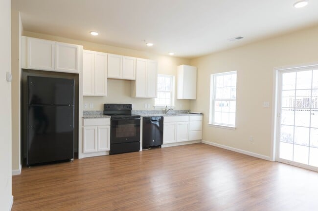 Building Photo - 2081 Arey Ln