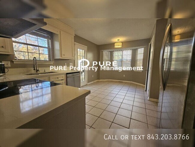 Building Photo - 151 Winding Rock Rd