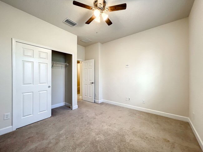 Building Photo - 33147 Shadow Branch Ln