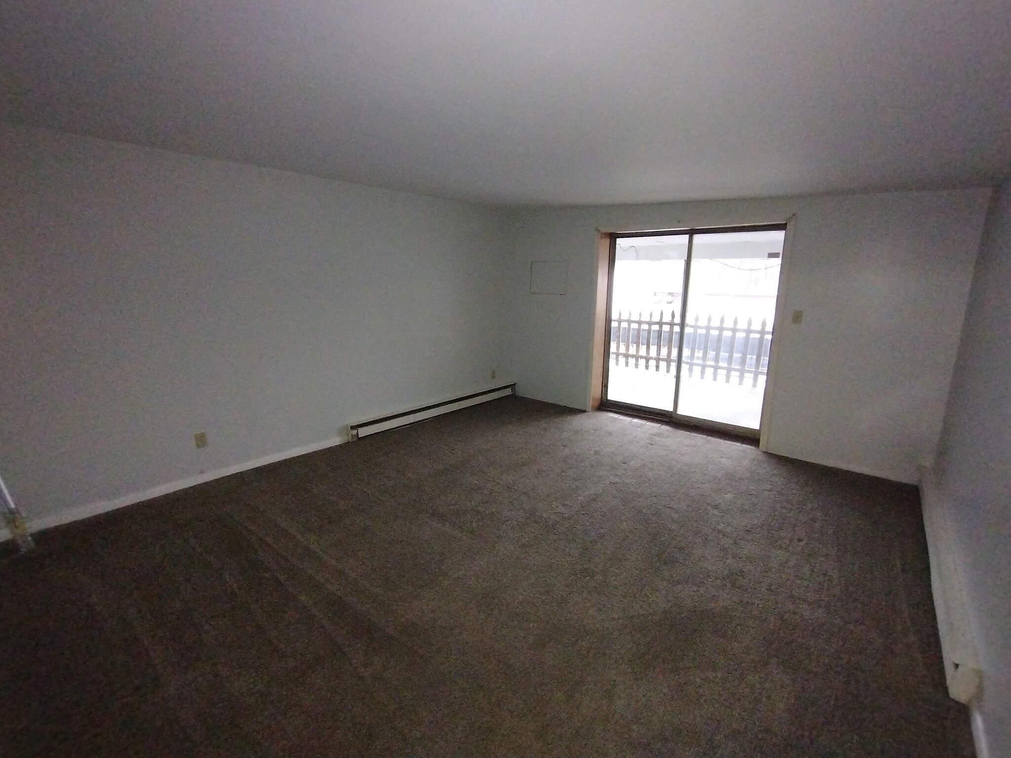living room - 35 S Salem-Warren Rd