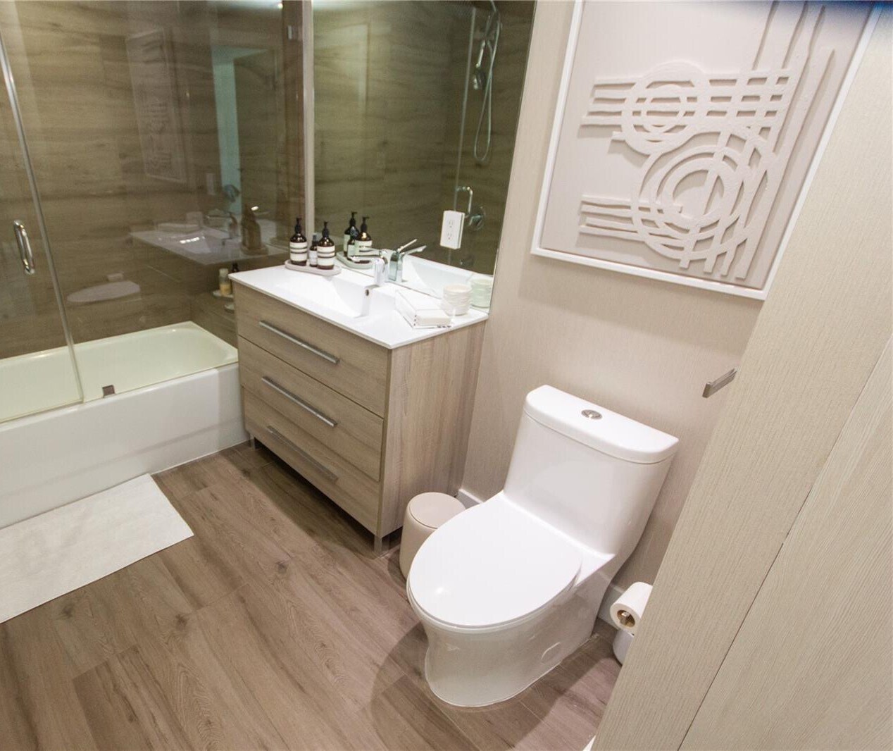 Building Photo - 92 SW 3rd St