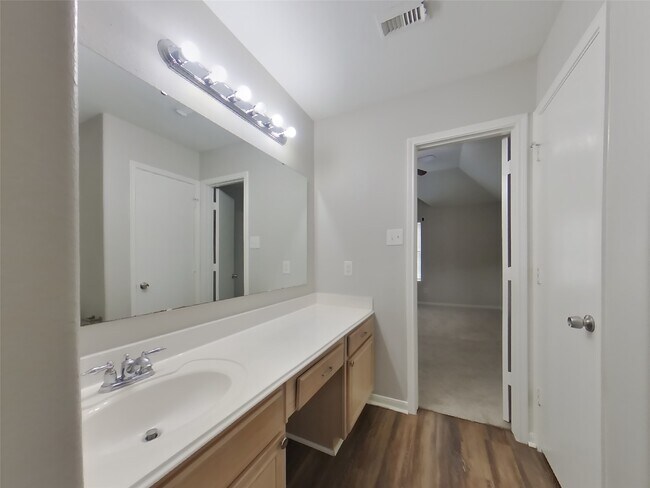 Building Photo - 6638 Windy River Ln