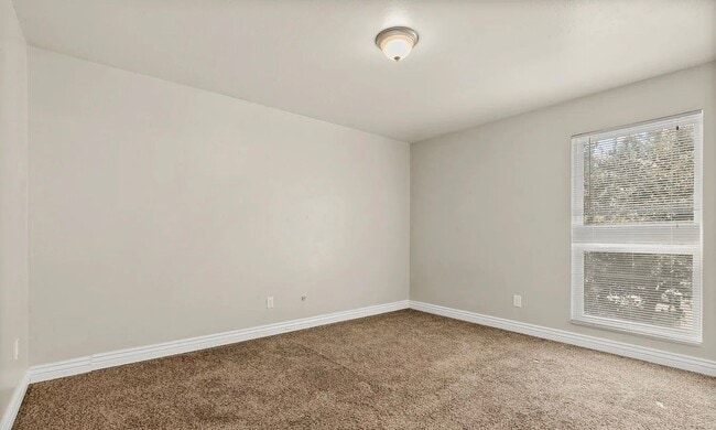 Building Photo - 7307 S Xenia Cir
