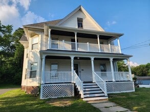 Building Photo - 105 E Main St