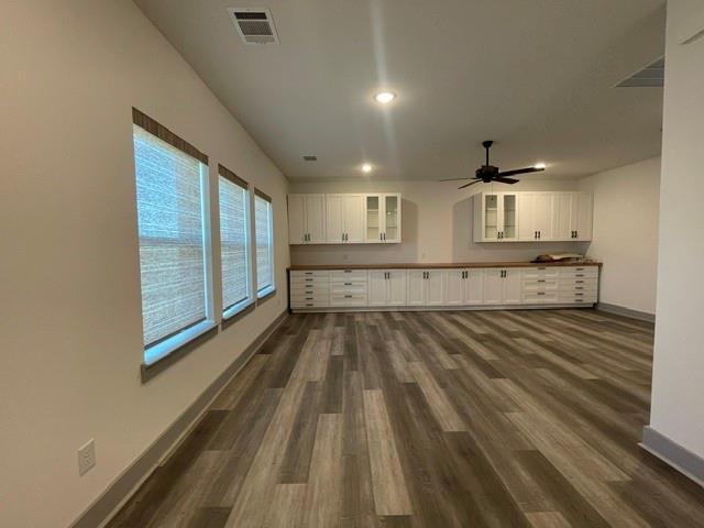 Building Photo - 4801 Park View Pl
