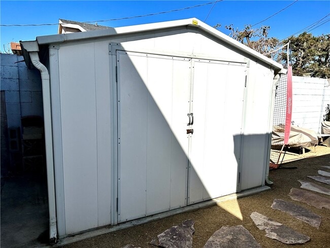 Building Photo - 12949 Panama St