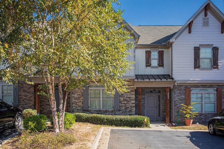 Primary Photo - 7772 Fawn Cir