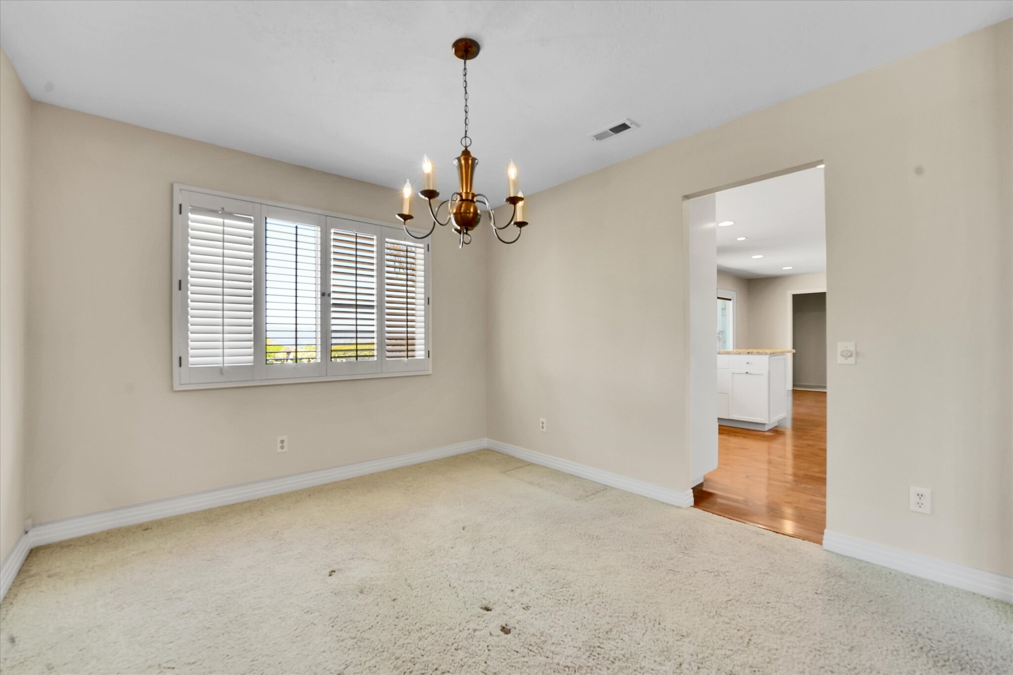 Building Photo - 1939 Ventana Way