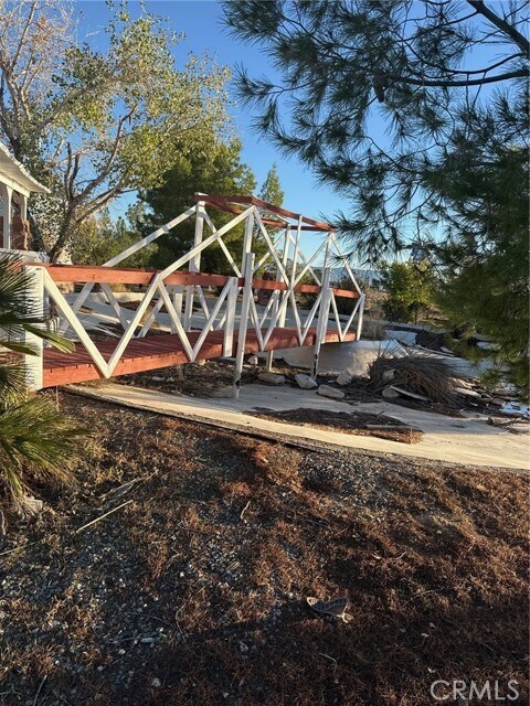 Building Photo - 16100 Navajo Rd