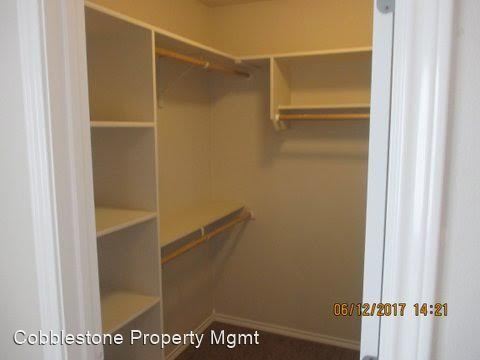 Building Photo - 4 br, 2.5 bath House - 3503 S Payette Rive...