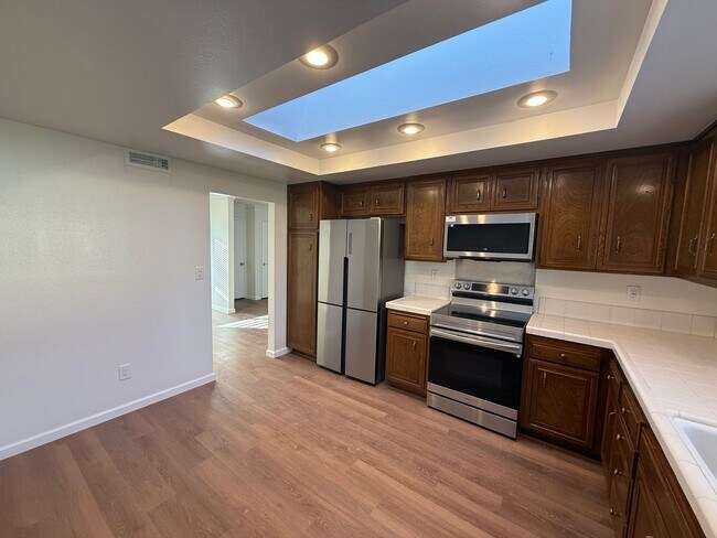 Building Photo - An Amalfi Model for Rent in Leisure Village