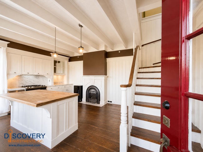 Building Photo - Exquisitely Remodeled Contemporary Piedmont Cottage with Timeless Charm and Premium Finishes