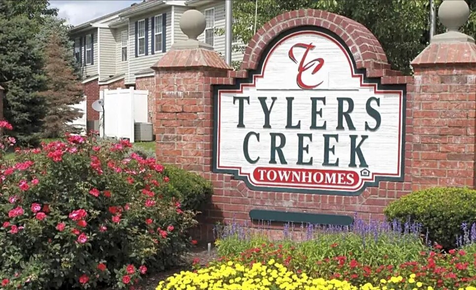 Primary Photo - TYLERS CREEK TOWNHOMES