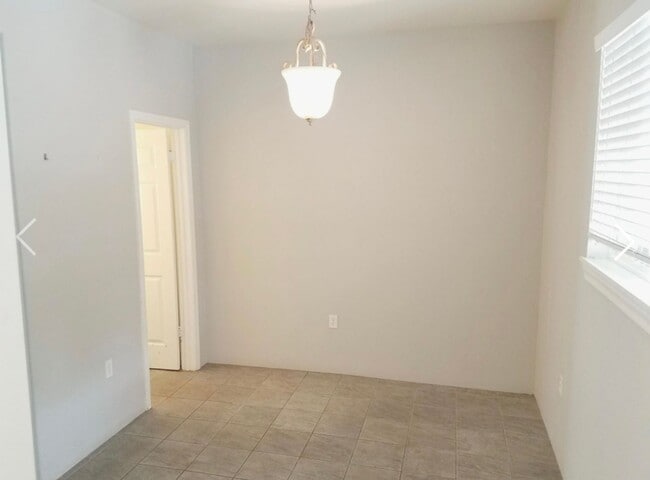 Building Photo - 3 Bedroom 3.5 Bath Covered garage at Nanea...
