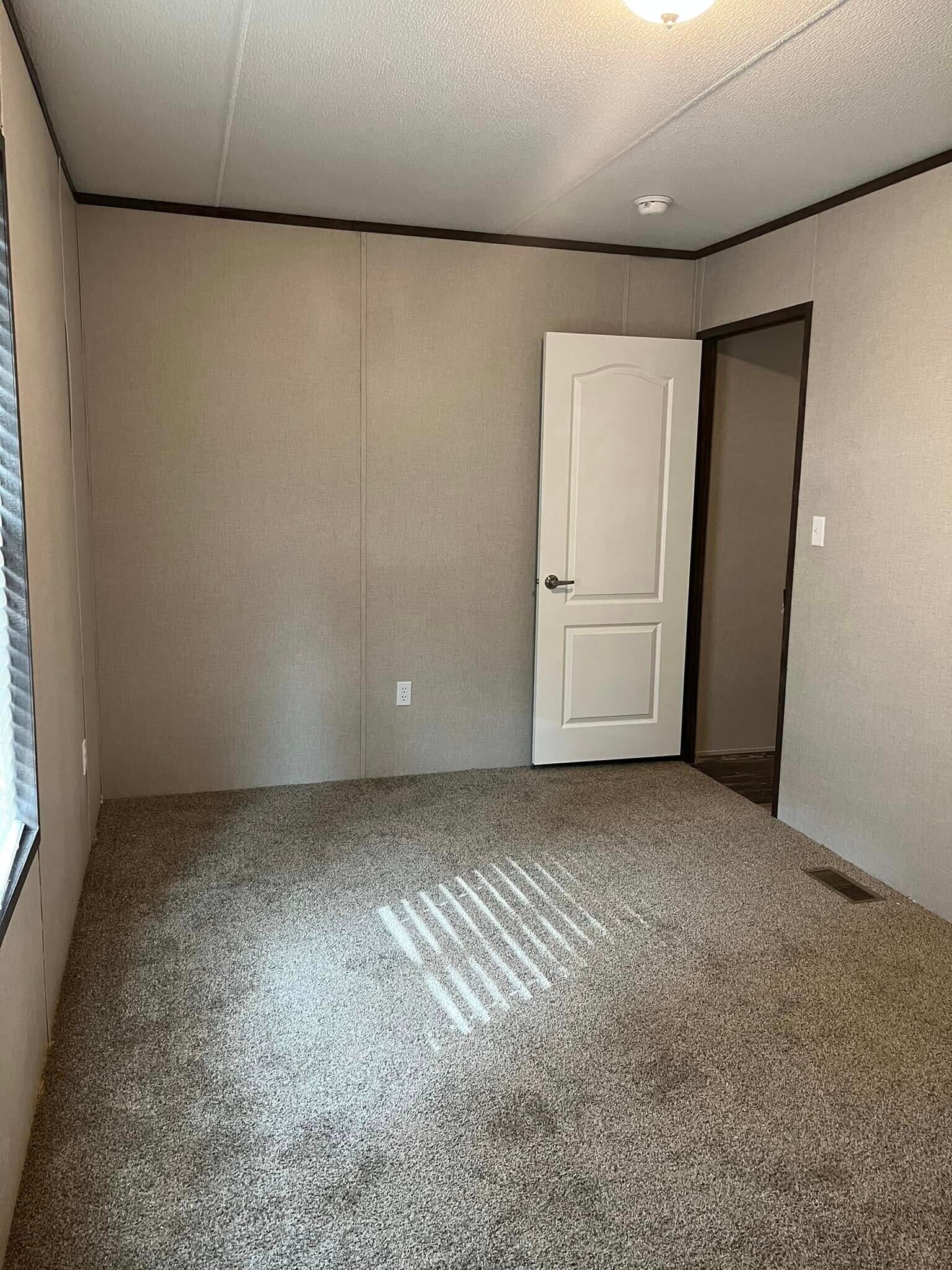 Building Photo - 204 Marie St