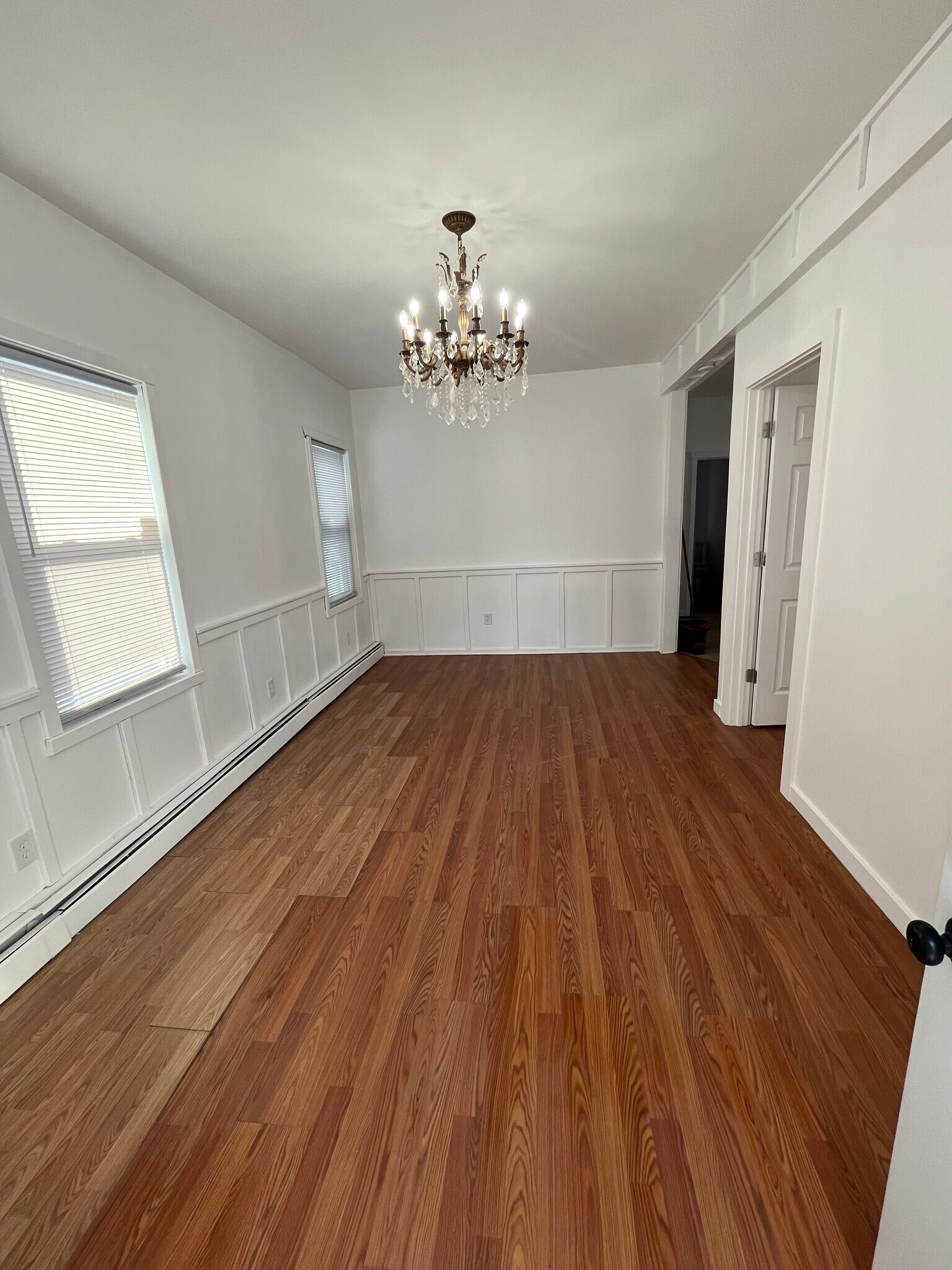 Building Photo - 211 Oxford St