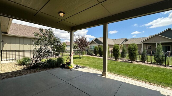 Building Photo - Great Home in Loveland