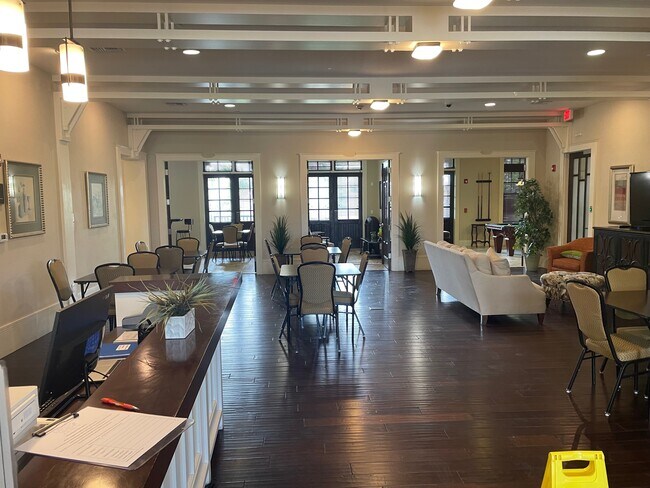 Building Photo - 6119 Maidenstone Way