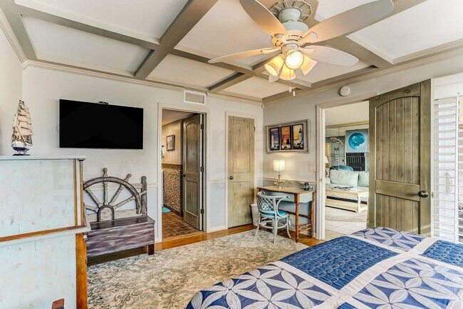 Building Photo - 3215 Jimmy Buffett Mem Hwy