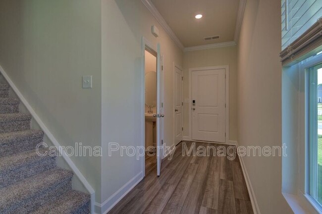 Building Photo - 105 Johns Cardinal Dr