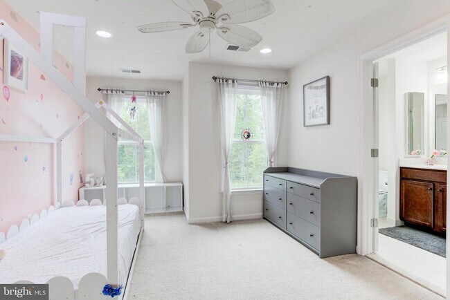 Building Photo - 22800 Bubbling Brook Dr