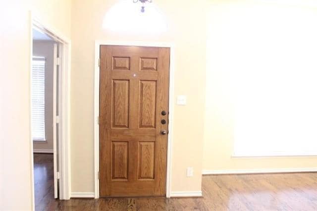 Building Photo - 15467 Appaloosa Dr