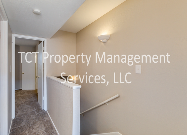 Building Photo - Updated 2 bedroom in Tempe!
