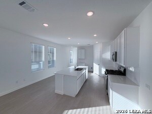 Building Photo - 245 Inyo St