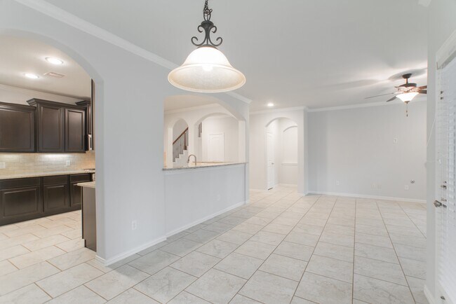 Building Photo - 11 Sawbridge Cir