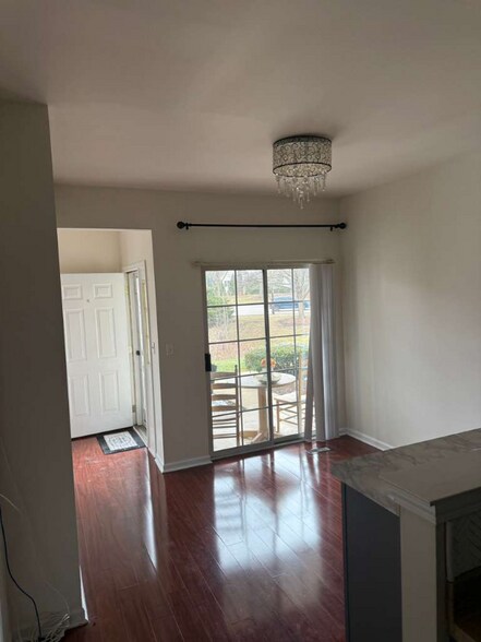 Building Photo - 72 Heather Glen Dr