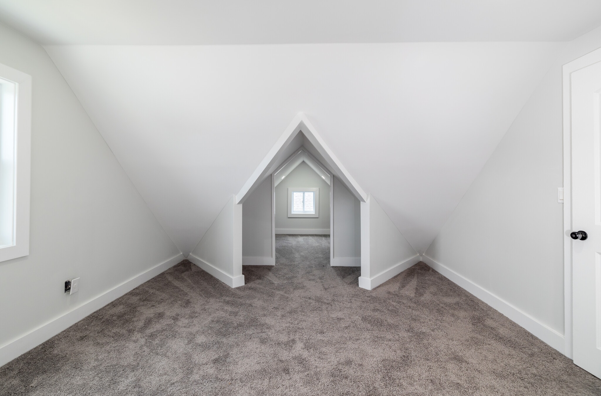 Building Photo - 1299 Brunswick Ave