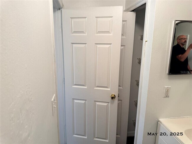 Building Photo - 5083 Luna Negra Dr