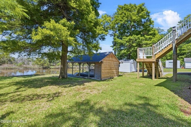 Building Photo - 141 Sherrill Loop Rd
