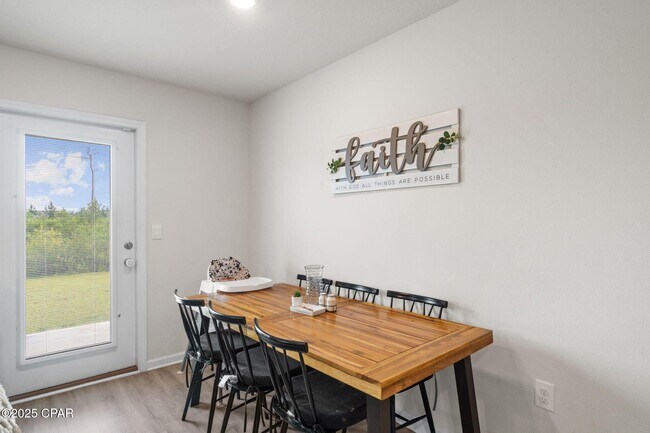 Building Photo - 4873 Shurer Ln