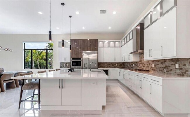 Building Photo - 9280 Coral Isles Cir