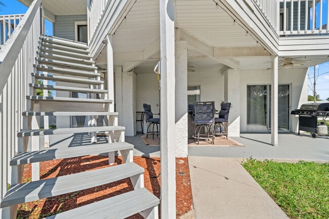 Building Photo - 4004 Centavo Ct