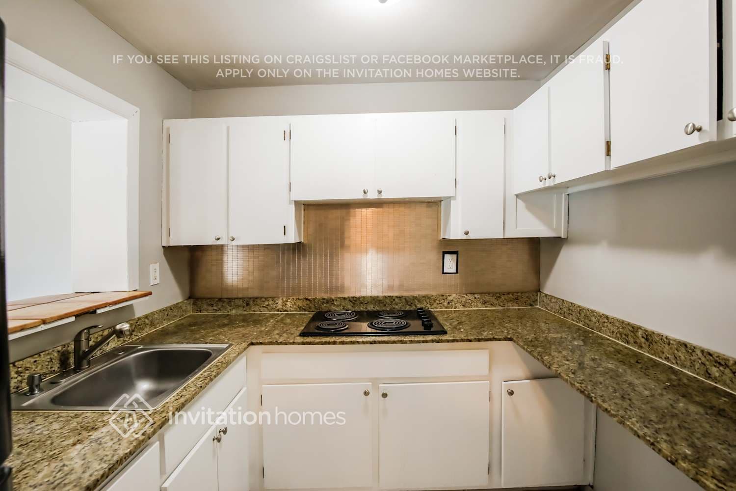 Building Photo - 6338 NW 24th Ct