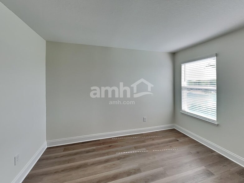 Building Photo - 2242 Dablon Ct