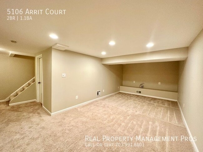 Building Photo - 5106 Arrit Ct
