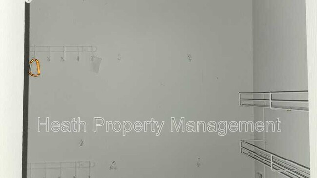Building Photo - 2205 Calexico Way S