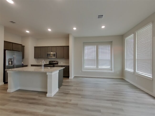 Building Photo - 2342 Cohorn Trl