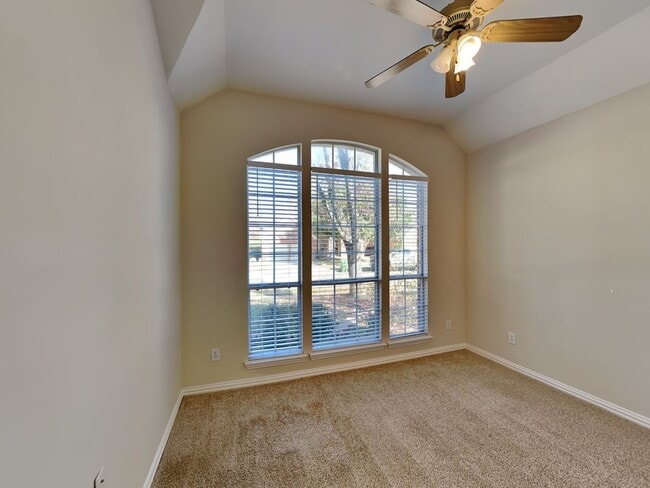 Building Photo - Stunning Home in the Highly Sought-After Wellington Addition!