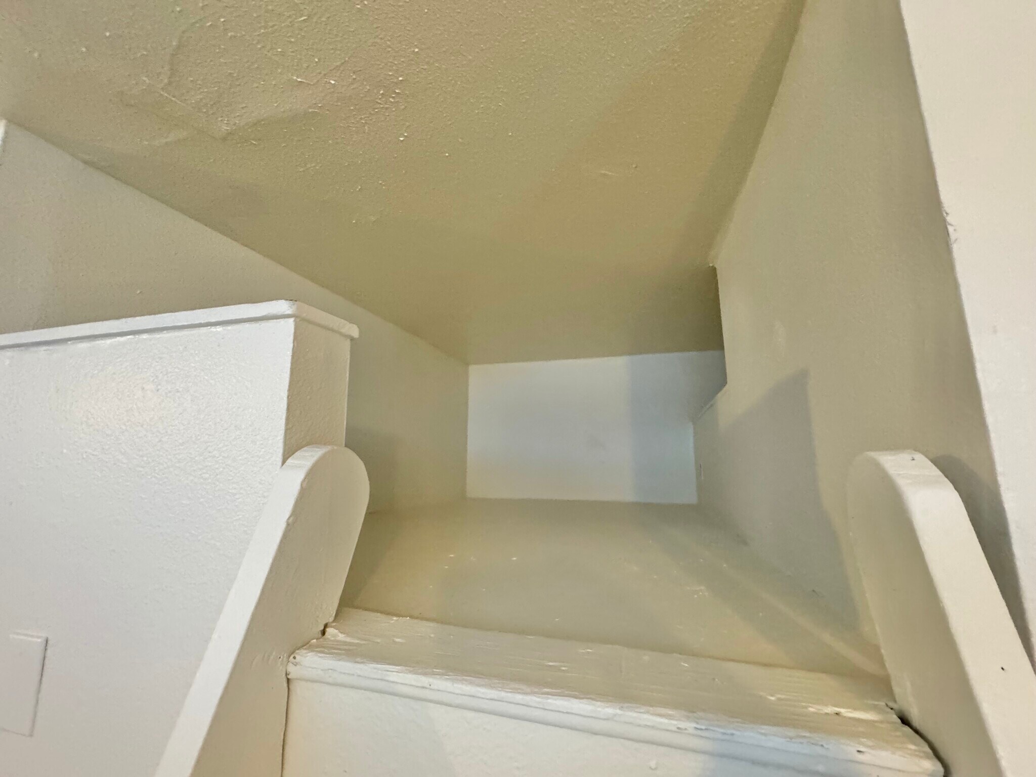 Building Photo - 312 Ruxton Ave